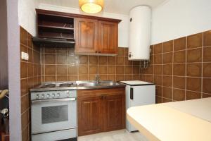 Kuchyň nebo kuchyňský kout v ubytování Apartments with a parking space Opatija - 7919