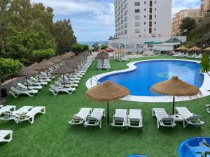 Fotografia z galérie ubytovania Attractive apartment on the beach in Benalmadena v destinácii Benalmádena