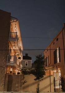 Gallery image of Royal Frenchmen Hotel and Bar in New Orleans