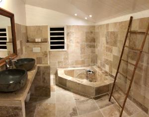 Koupelna v ubytování Villa spa Grand Anse