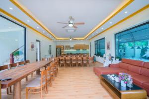 Posezení v ubytování Cosy House - Venuestay