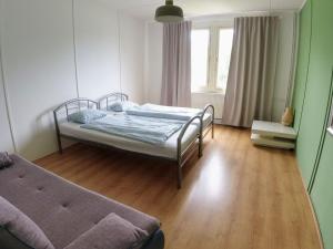 Postel nebo postele na pokoji v ubytování Holiday Home Lužnice by Interhome