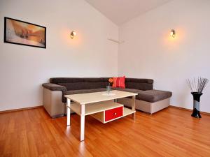Posedenie v ubytovaní Apartment Anđa-3 by Interhome + 12 fotografií