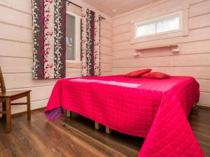 Postel nebo postele na pokoji v ubytování Holiday Home Rukan villa lux a by Interhome