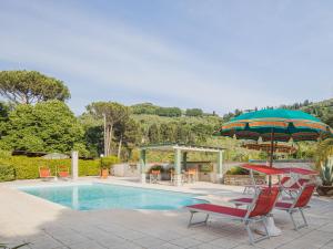 The swimming pool at or close to Holiday Home Costacce by Interhome