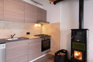 A kitchen or kitchenette at Casa de Lorenzo