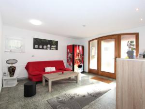Posedenie v ubytovaní Apartment Am Birkenhain-19 by Interhome