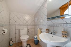 Kúpeľňa v ubytovaní Encantadora casa de pueblo para 7 pax con gran Terraza