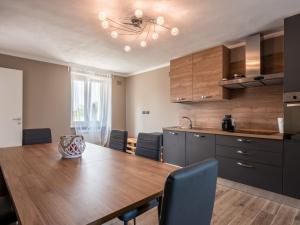 Η κουζίνα ή μικρή κουζίνα στο Holiday Home Tra Terra e Cielo by Interhome