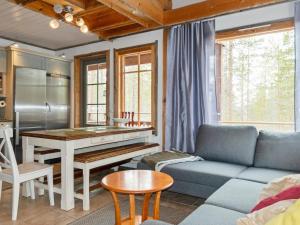 Posezení v ubytování Holiday Home Nuovo casa b by Interhome