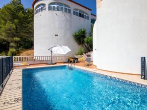 Bazén v ubytovaní Villa Bellvue by Interhome alebo v jeho blízkosti