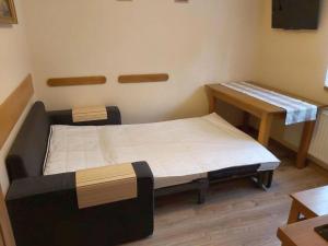 Postel nebo postele na pokoji v ubytování Apartment Rieger 1 by Interhome