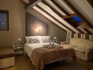 A bed or beds in a room at Posada Cicero