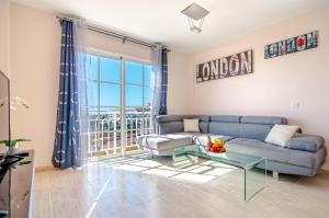 Et opholdsområde på Arco Iris Duplex Ocean View PH09