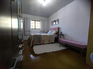 Cama ou camas em um quarto em Casa da Geh