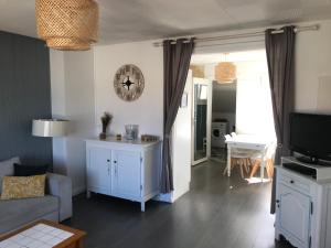 Dapur atau dapur kecil di Ambleteuse appartement vue mer