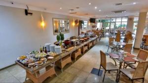 Restaurace v ubytování FLAT PRIME II REGIÃO DA PAULISTA JARDINS