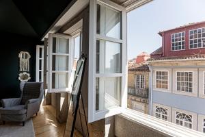 Et opholdsområde på Lóios 66 by LovelyStay