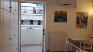 Imagem da galeria de 山脚下，舒适温馨海景公寓 em Atenas
