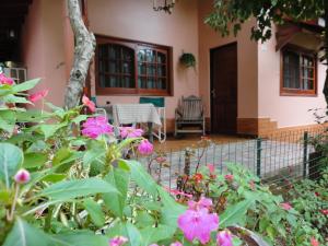 Κήπος έξω από το Hospedaje Ámbar