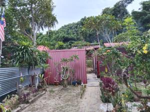 Zahrada ubytování Nazri Nipah Camp Pangkor