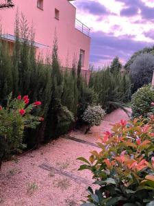 Vonkajšia záhrada v ubytovaní Casa Veuràs Girona - Montilivi