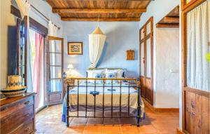 A bed or beds in a room at La Casa de la Era