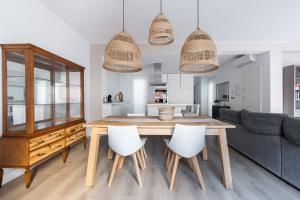 Kuchyň nebo kuchyňský kout v ubytování Casa señorial en el corazón del Puerto by Hometels