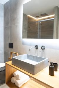 Kúpeľňa v ubytovaní BillMar Luxury Apartment in the center of Gythio