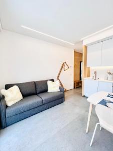 Posezení v ubytování ALC2 Appartamento nel centro di San Giovanni Alcova