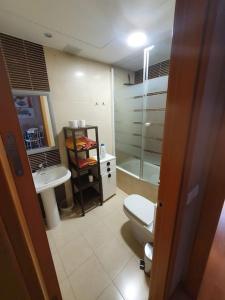 Fotografia z galérie ubytovania Precioso apartamento con patio. v destinácii Málaga