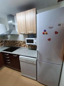 Zdjęcie z galerii obiektu Precioso apartamento con patio. w Maladze