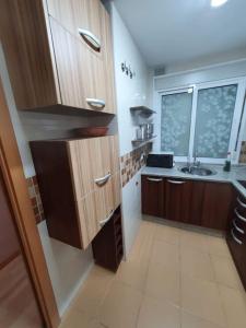 Zdjęcie z galerii obiektu Precioso apartamento con patio. w Maladze