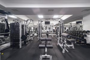 Posilňovňa alebo fitness centrum v ubytovaní Hotel Górski