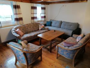 Posezení v ubytování Ferienwohnung Weppermühle