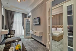 Телевизор и/или развлекательный центр в Continental Hotel Samarkand