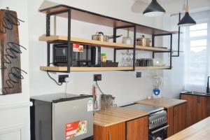 ナクルにあるSandalwood Suites - Executive Three Bedroomのギャラリーの写真