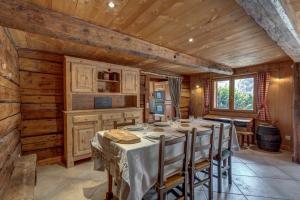 Η κουζίνα ή μικρή κουζίνα στο Chalet Panoramique +23 φωτογραφίες