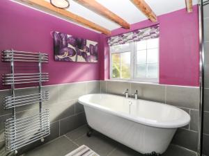 Koupelna v ubytování Orchard Cottage + 27 fotografií