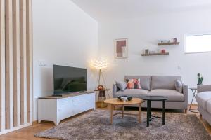 Telewizja i/lub zestaw kina domowego w obiekcie Maison BOOA