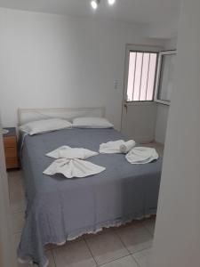 Postel nebo postele na pokoji v ubytování Sitia Holidays 2