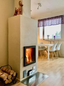 Gallery image of Townhouse - 1bdr-Sauna-Fireplace - close to Santa Claus Village in Rovaniemi