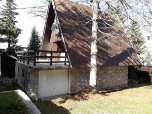 Budova, kde se prázdninový dům nachází