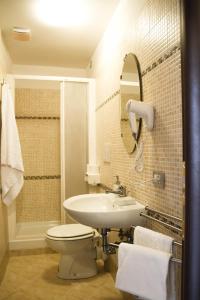 Gallery image of Mosaic Central Guest House in Rome
