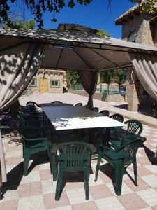 A patio or other outdoor area at Casa Rural La Moraleja