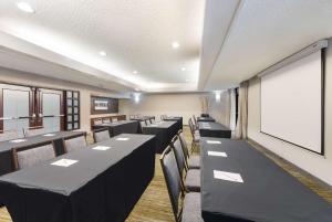 Konferenční prostory v ubytování Sonesta Select Tempe Downtown + 27 fotografií