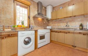 Kuchyňa alebo kuchynka v ubytovaní Pet Friendly Home In Padul