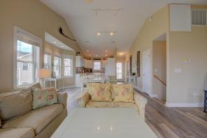 Photo de la galerie de l'établissement Pinella Beach House, à North Topsail Beach