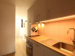 Gallery image of Appartement rénové 3 pièces - 6 pers - Balcon Sud - Résidence Sirius à Flaine Forêt - FR-1-687-5 in Arâches-la-Frasse