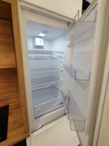 Fotografia z galérie ubytovania Uroczy apartament z miejscem na auto w garażu vo Varšave